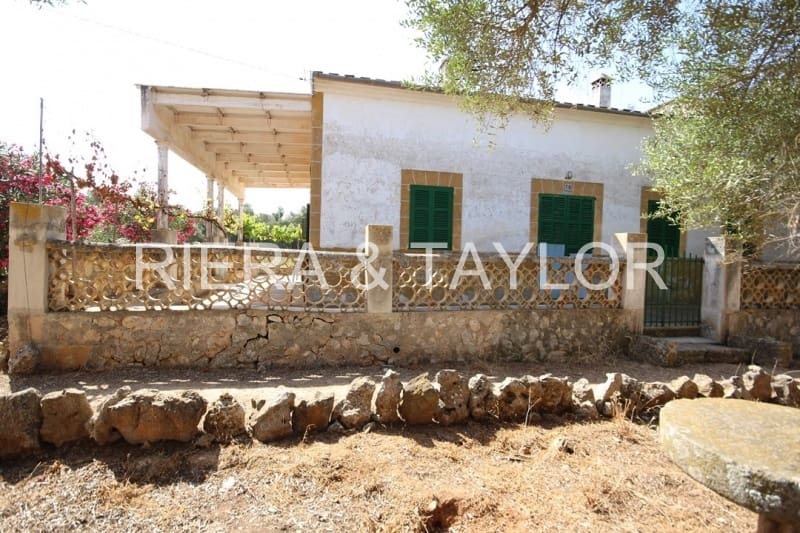 Finca/Country House for sale in Vilafranca de Bonany - € 2,300,000 (Ref: 3622150)