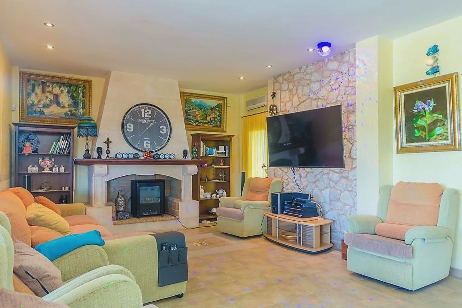 7 bedroom Finca/Country House for sale in Campos - € 2,520,000 (Ref: 3927296)