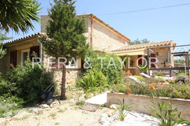 4 soveværelse Finca/Landehus til salg i Sant Llorenç des Cardassar - € 620.000 (Ref: 3944918)