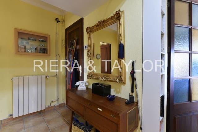 4 soveværelse Finca/Landehus til salg i Sant Llorenç des Cardassar - € 620.000 (Ref: 3944918)