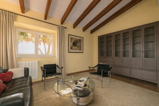 4 slaapkamer Finca/Landhuis te koop in Sant Llorenç des Cardassar - € 590.000 (Ref: 3944918)