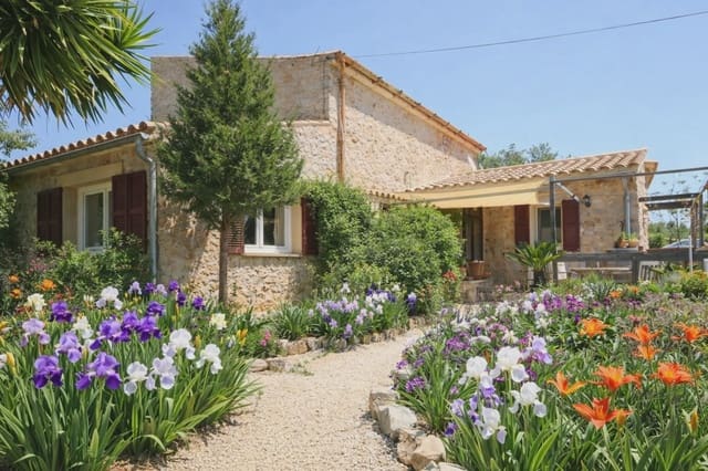 4 slaapkamer Finca/Landhuis te koop in Sant Llorenç des Cardassar - € 590.000 (Ref: 3944918)
