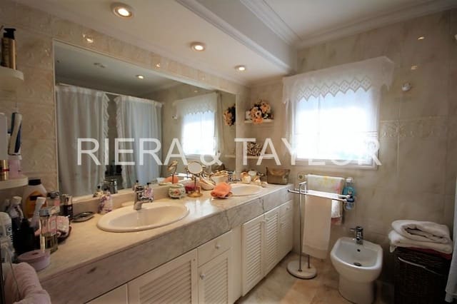 5 soverom Hus til salgs i Cala Ratjada, Capdepera - € 1 100 000 (Ref: 3947227)