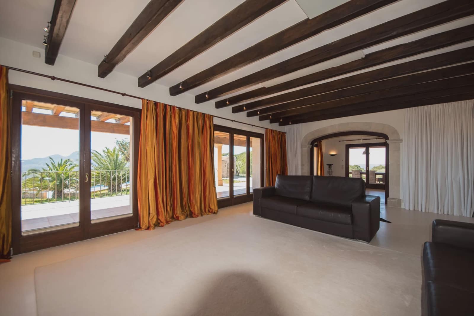 6 soveværelse Finca/Landehus til salg i Manacor - € 3.950.000 (Ref: 5488749)