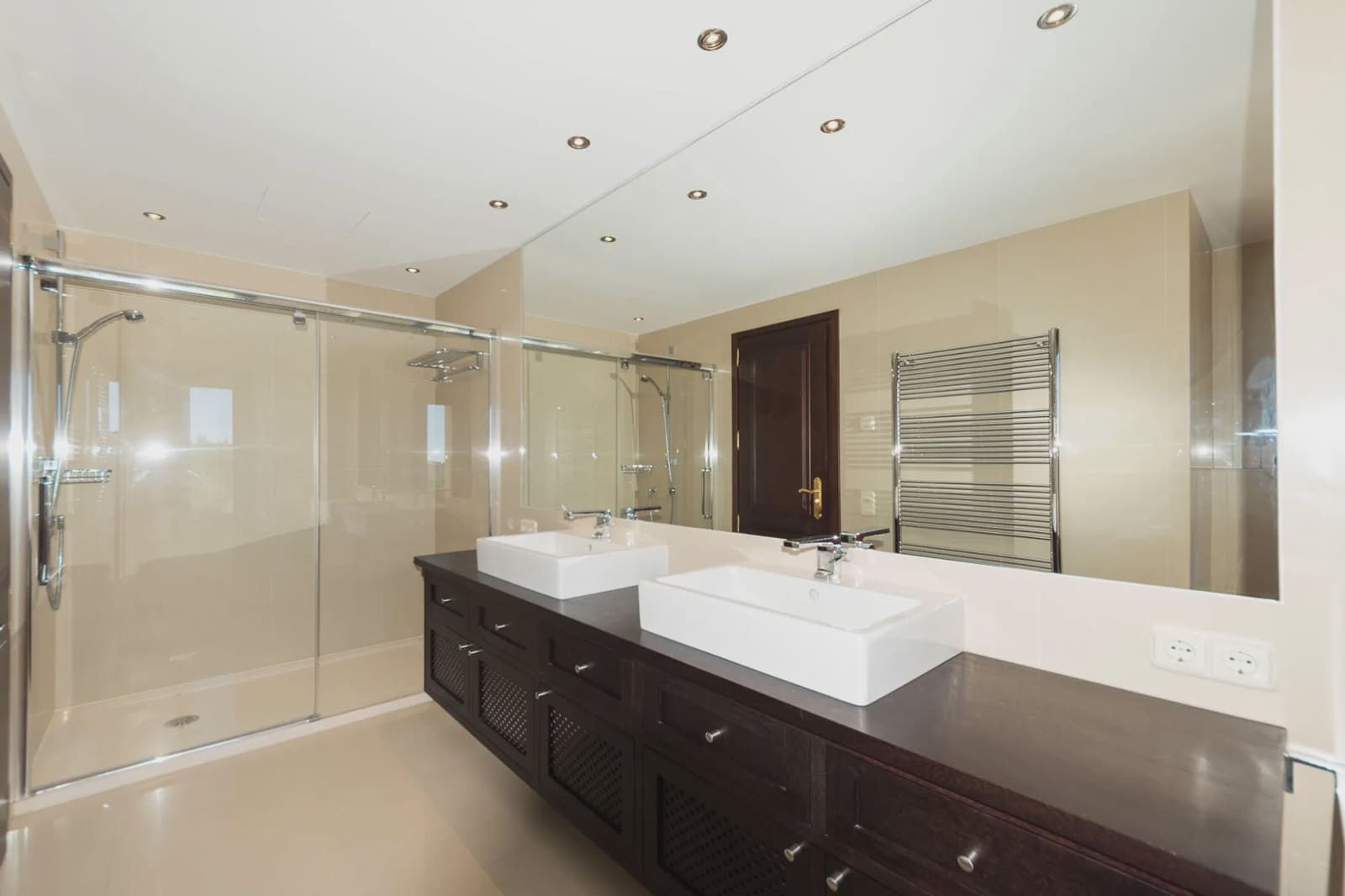 6 soveværelse Finca/Landehus til salg i Manacor - € 3.950.000 (Ref: 5488749)