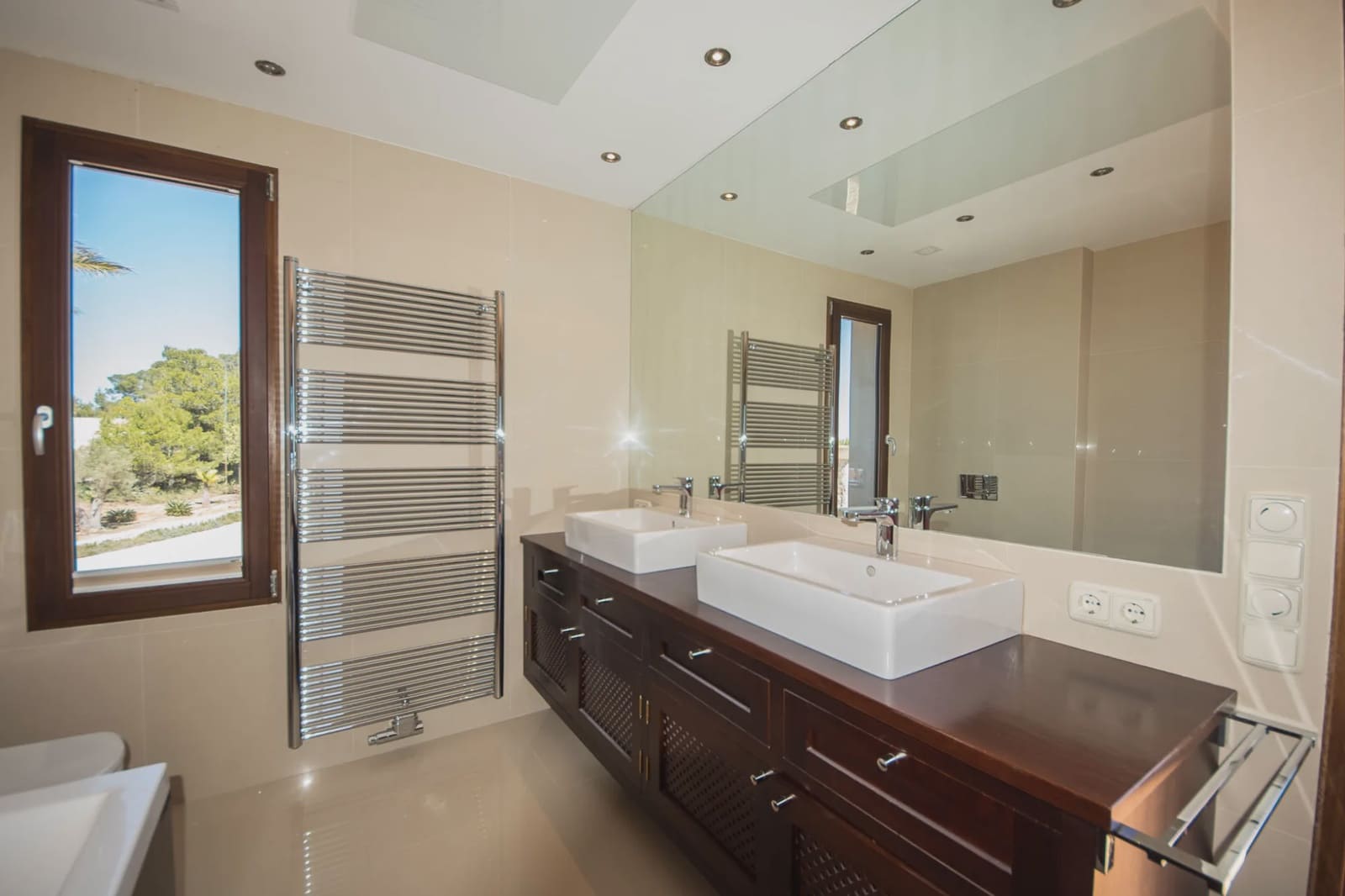 6 soveværelse Finca/Landehus til salg i Manacor - € 3.950.000 (Ref: 5488749)