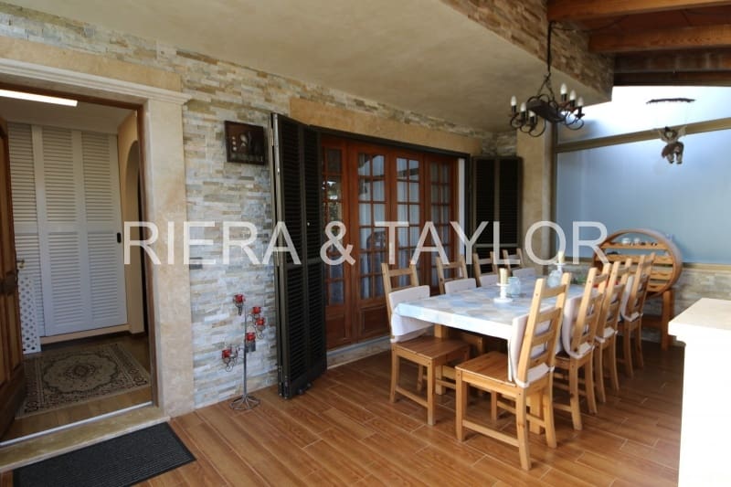 3 quarto Casa em Banda para venda em Portocolom - 557 000 € (Ref: 5488869)