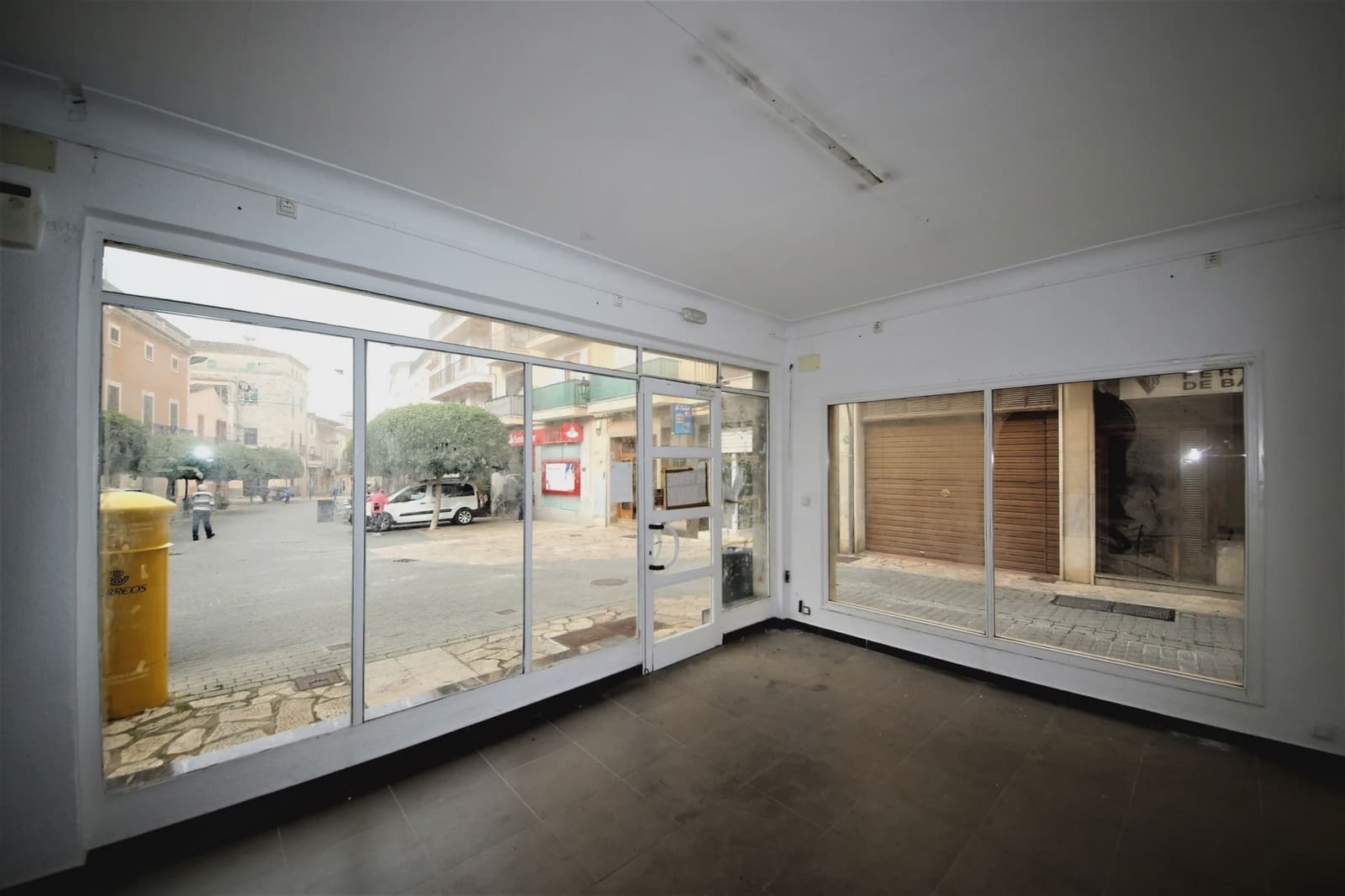 Komercyjne na sprzedaż w Muro - 215 000 € (Ref: 5488958)