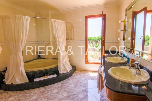 4 sypialnia Finka/Dom wiejski na sprzedaż w Cala Millor, Son Servera - 1 500 000 € (Ref: 5488978)