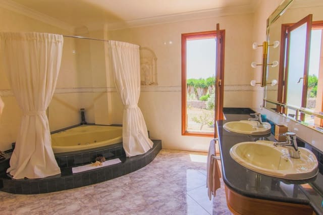 4 soverom Finca/Herregård til salgs i Cala Millor, Son Servera - € 1 500 000 (Ref: 5488978)