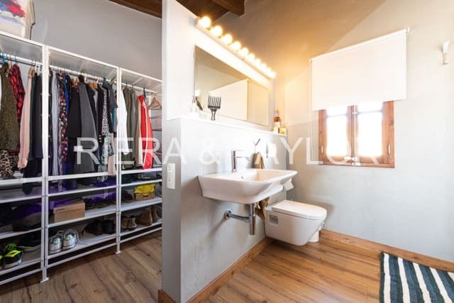 4 soveværelse Byhus til salg i Petra - € 650.000 (Ref: 5489033)