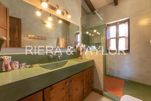 4 soveværelse Byhus til salg i Petra - € 650.000 (Ref: 5489033)