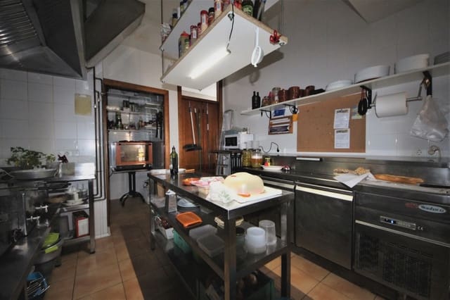 Commercieel te koop in Vilafranca de Bonany - € 298.000 (Ref: 5489036)