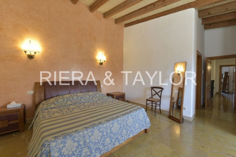 9 soveværelse Finca/Landehus til salg i Arta - € 3.000.000 (Ref: 5491805)