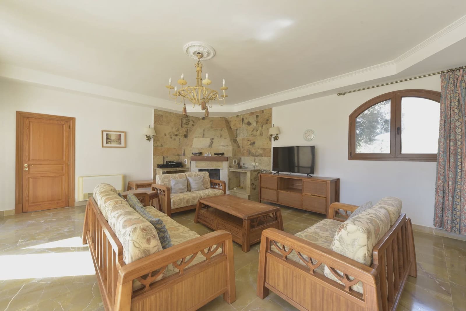 9 soveværelse Finca/Landehus til salg i Arta - € 3.000.000 (Ref: 5491805)