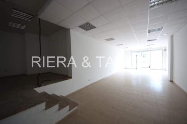 Kaupallinen myytävänä paikassa Manacor - 120 000 € (Ref: 5491906)