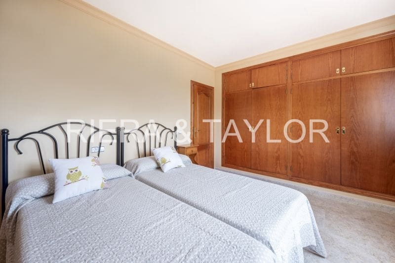 5 soveværelse Byhus til salg i Cala Millor - € 950.000 (Ref: 5491939)