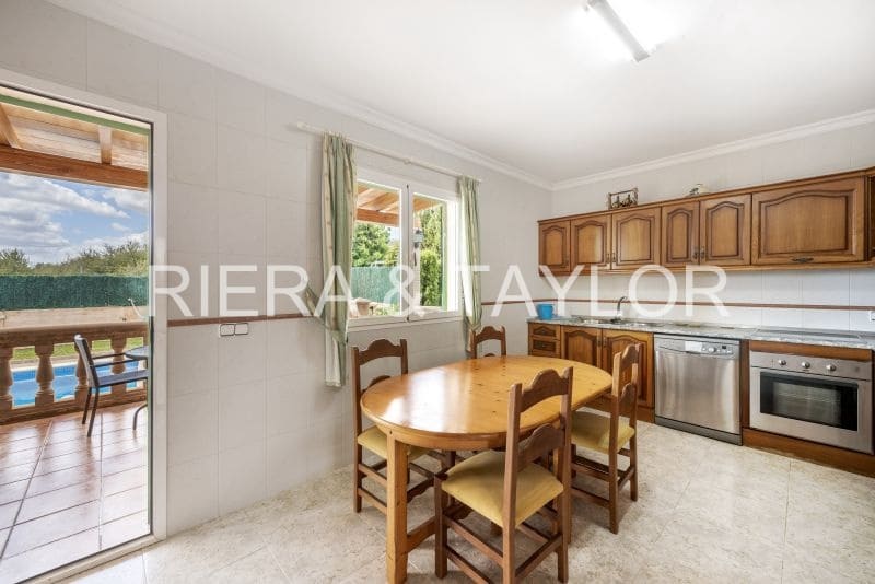 5 soveværelse Byhus til salg i Cala Millor - € 950.000 (Ref: 5491939)