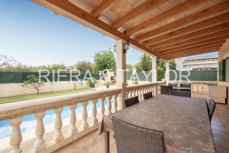 5 soveværelse Byhus til salg i Cala Millor - € 950.000 (Ref: 5491939)