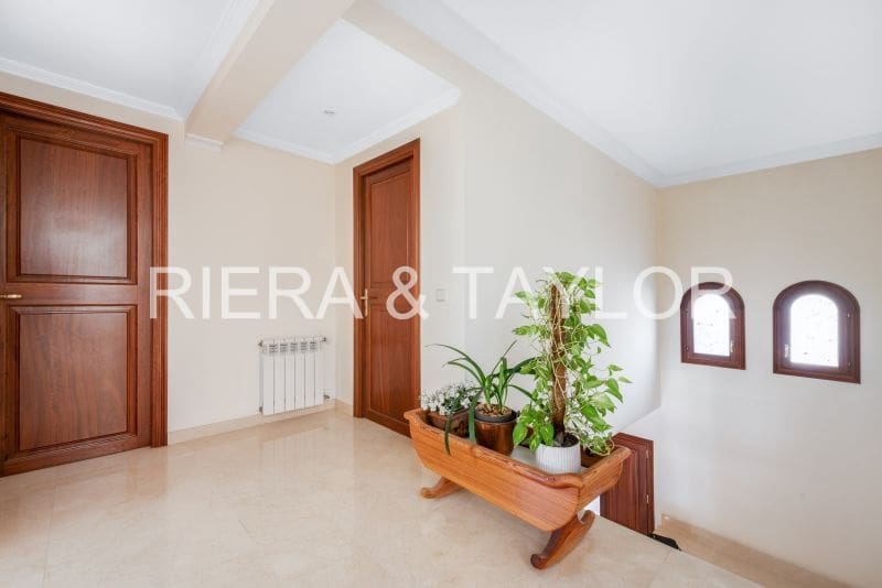 4 slaapkamer Huis te koop in Portocristo / Port de Manacor - € 1.250.000 (Ref: 5497850)