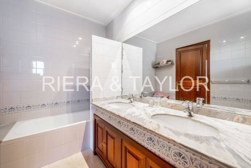 4 slaapkamer Huis te koop in Portocristo / Port de Manacor - € 1.250.000 (Ref: 5497850)