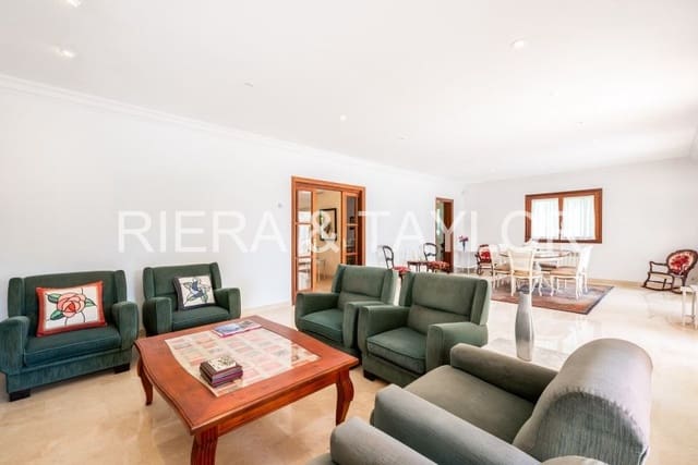 4 bedroom Townhouse for sale in Portocristo / Port de Manacor, Manacor - € 1,250,000 (Ref: 5497850)