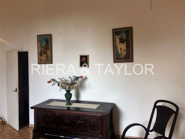 14 bedroom Townhouse for sale in Porreres - € 960,000 (Ref: 5584075)