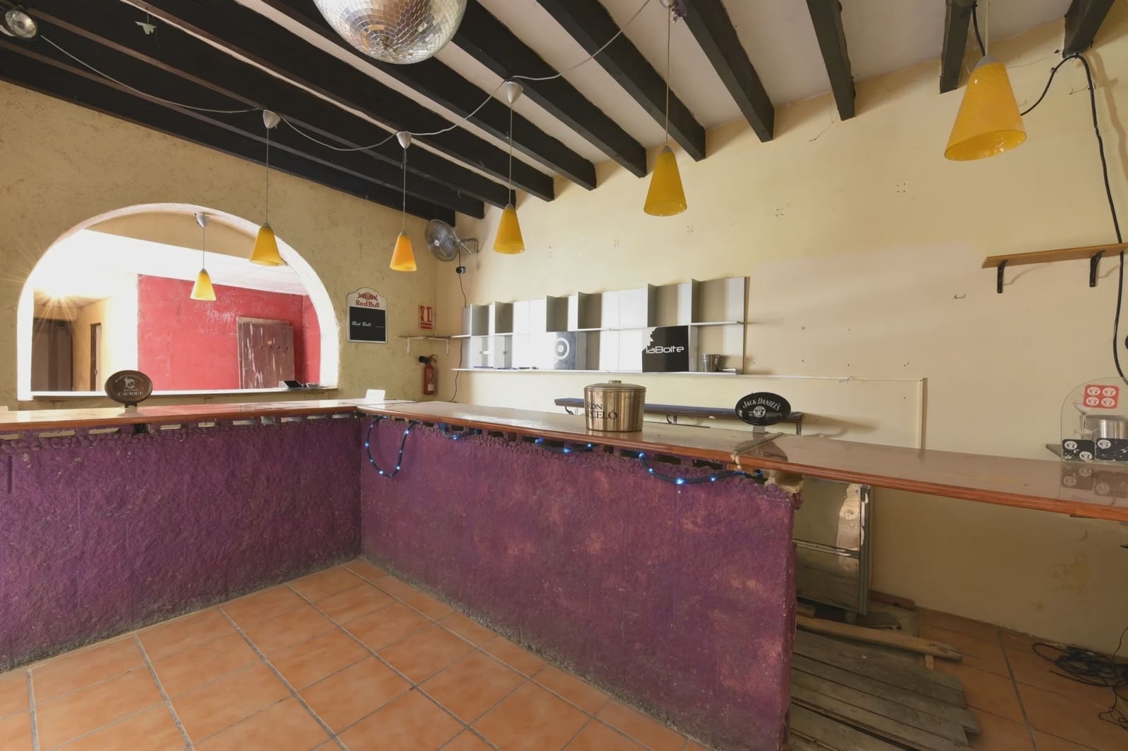 6 bedroom Townhouse for sale in Manacor - € 650,000 (Ref: 5919890)