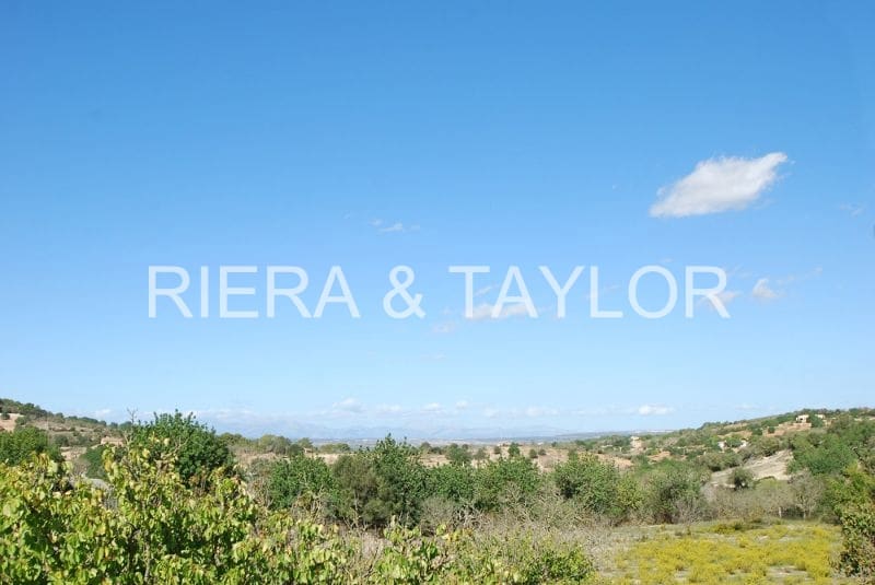 5 soveværelse Finca/Landehus til salg i Son Macia - € 2.180.000 (Ref: 5985575)