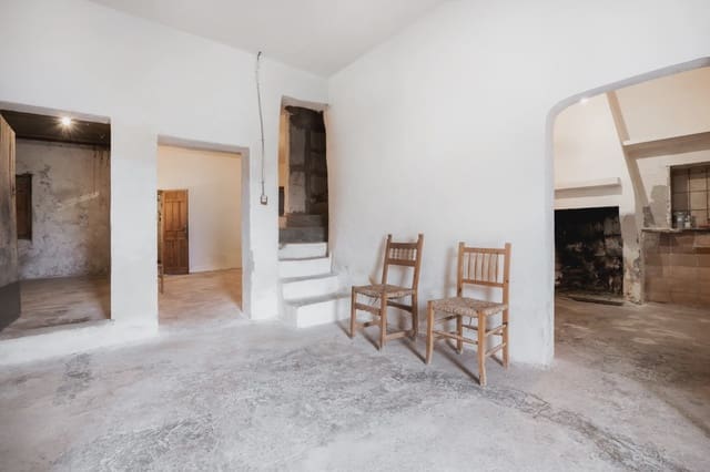 Finca/Herregård til salgs i Manacor - € 900 000 (Ref: 6144663)