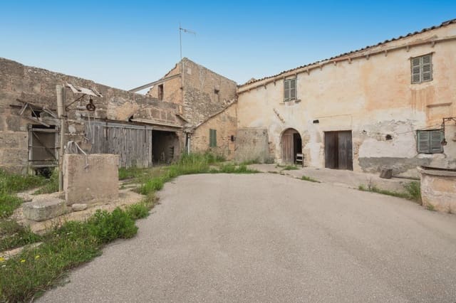 Finca/Herregård til salgs i Manacor - € 900 000 (Ref: 6144663)