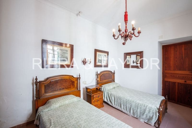 6 soveværelse Byhus til salg i Campos - € 1.300.000 (Ref: 6626759)