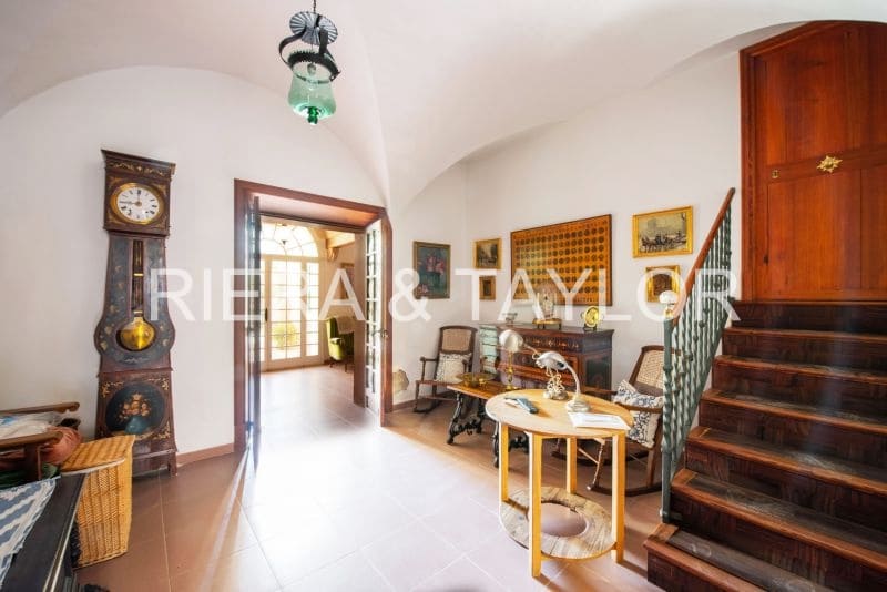 6 soveværelse Byhus til salg i Campos - € 1.300.000 (Ref: 6626759)