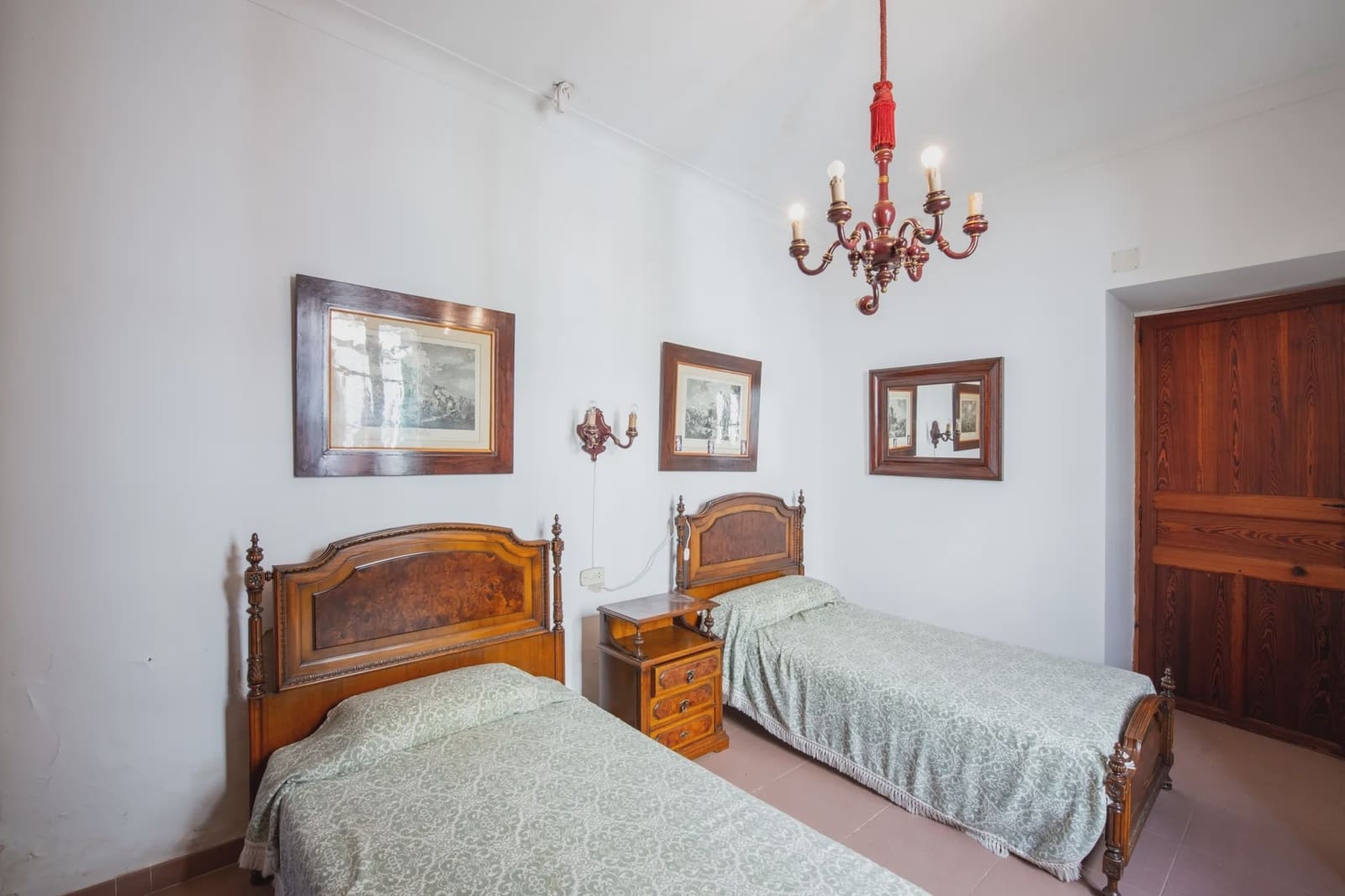 6 bedroom Townhouse for sale in Campos - € 1,300,000 (Ref: 6626759)