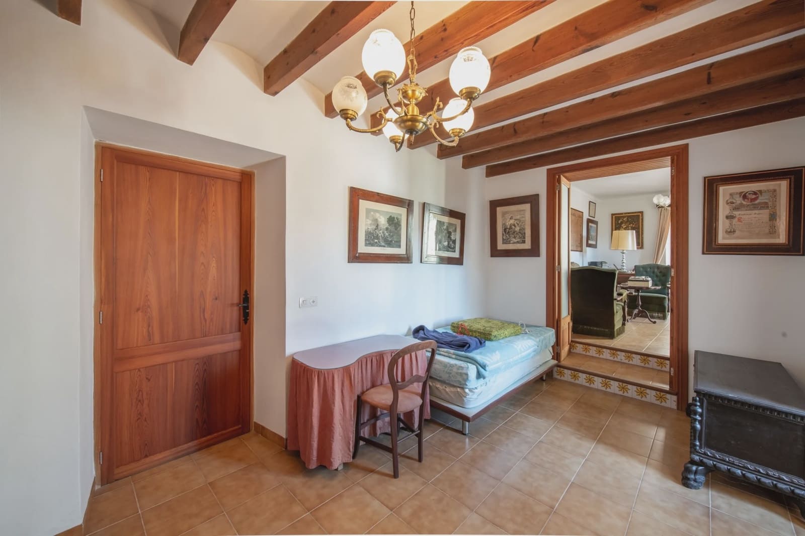 6 bedroom Townhouse for sale in Campos - € 1,300,000 (Ref: 6626759)