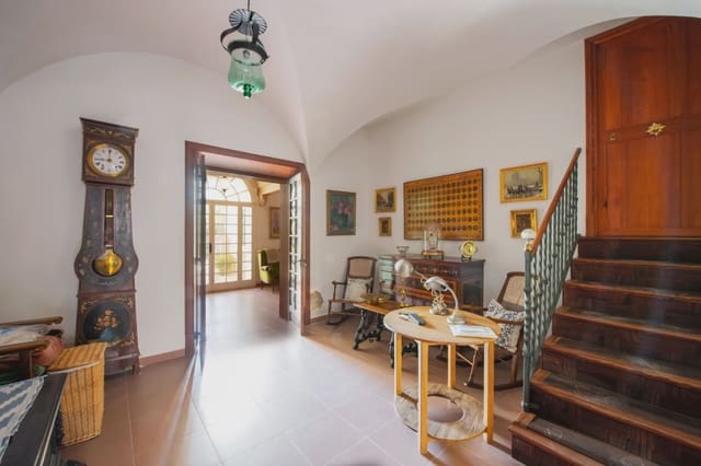 6 soveværelse Byhus til salg i Campos - € 1.300.000 (Ref: 6626759)