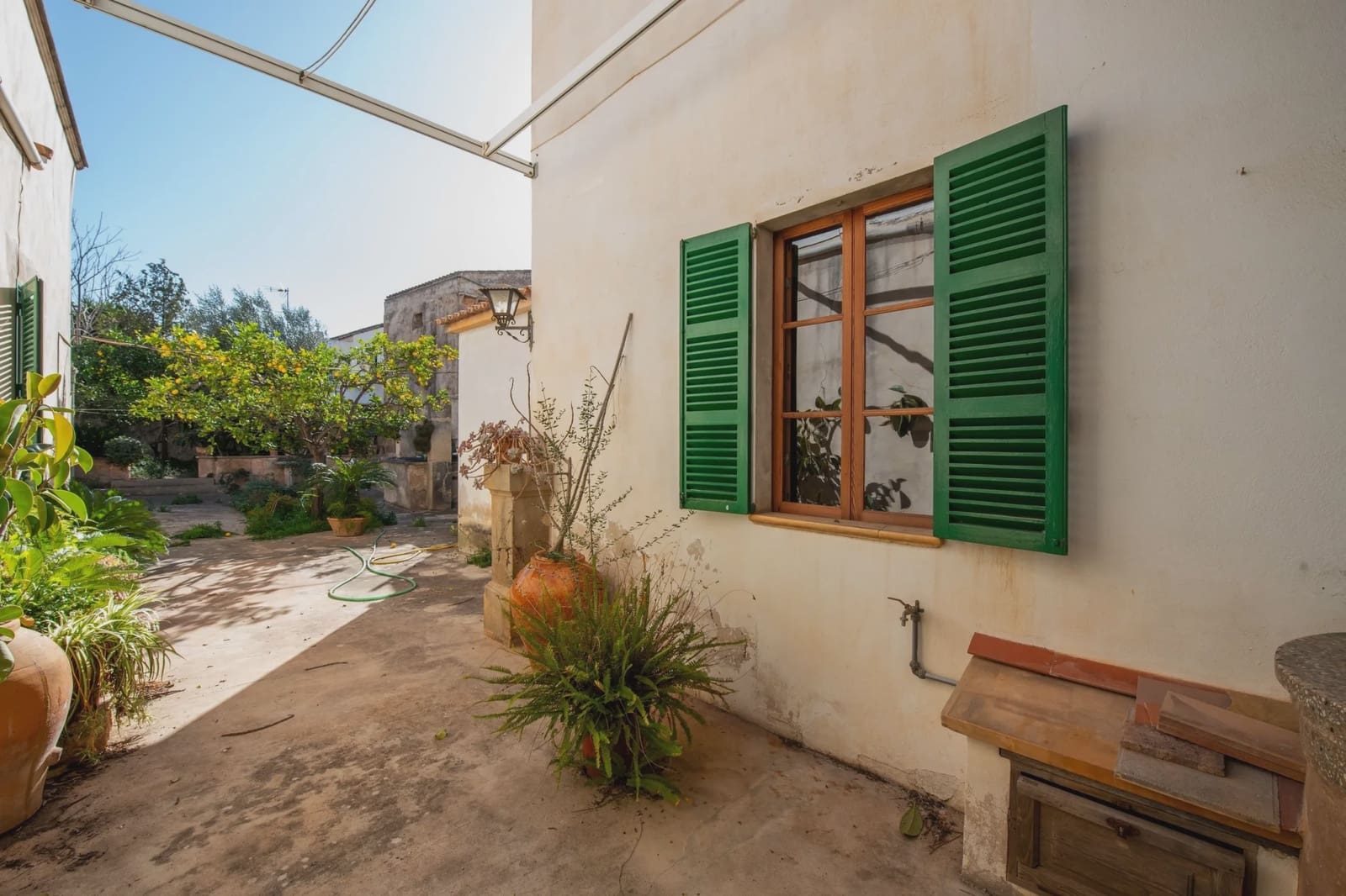 6 bedroom Townhouse for sale in Campos - € 1,300,000 (Ref: 6626759)