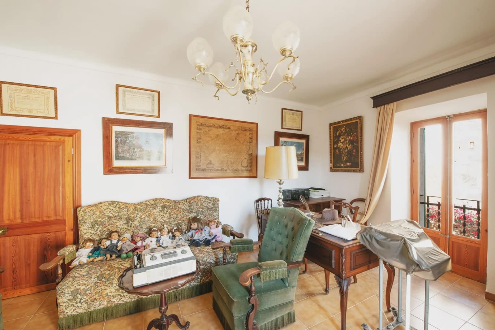 6 bedroom Townhouse for sale in Campos - € 1,300,000 (Ref: 6626759)