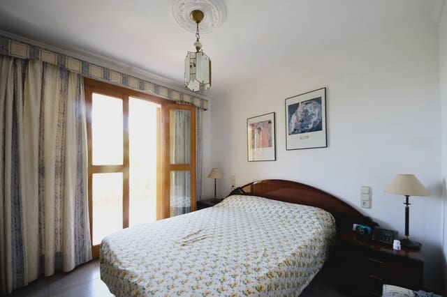 5 soveværelse Byhus til salg i Cala Bona, Son Servera - € 1.590.000 (Ref: 6757303)