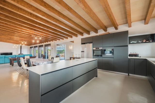 5 slaapkamer Finca/Landhuis te koop in Campos - € 3.200.000 (Ref: 6956920)