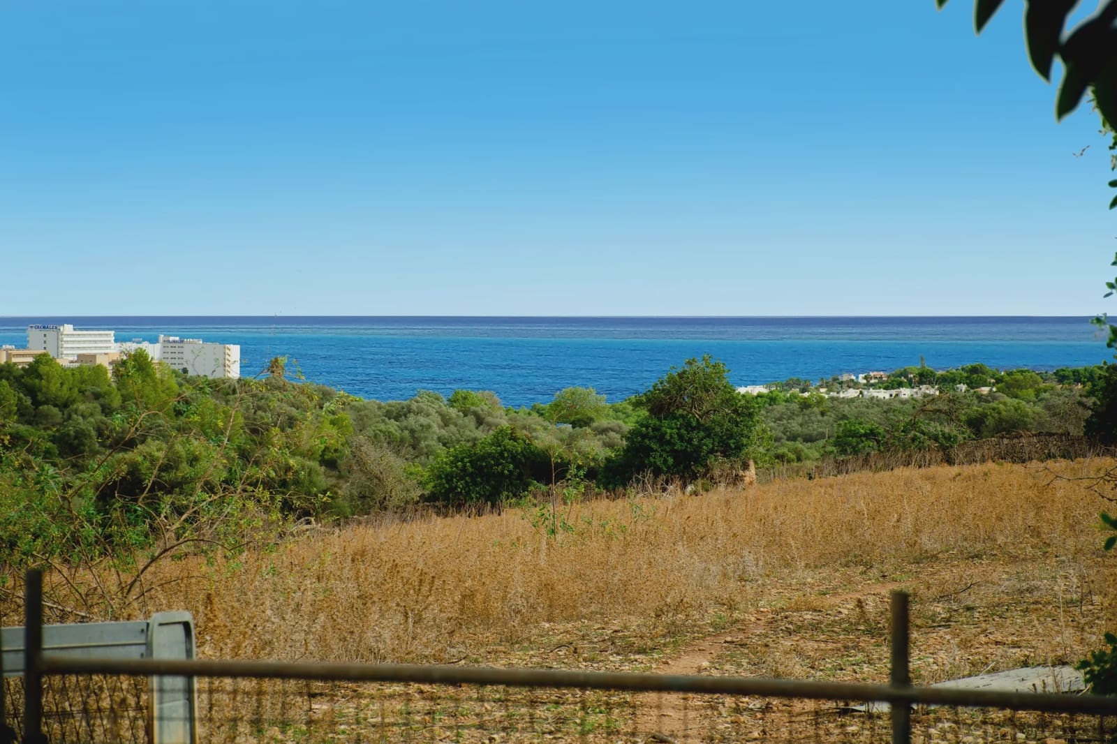 2 bedroom Finca/Country House for sale in Calas de Mallorca - € 1,100,000 (Ref: 7110605)