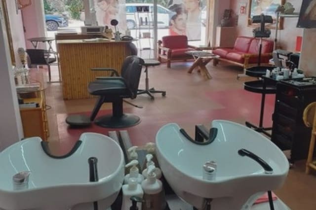 Kommersiell til salgs i Sa Coma, Sant Llorenç des Cardassar - € 127 000 (Ref: 7128016)