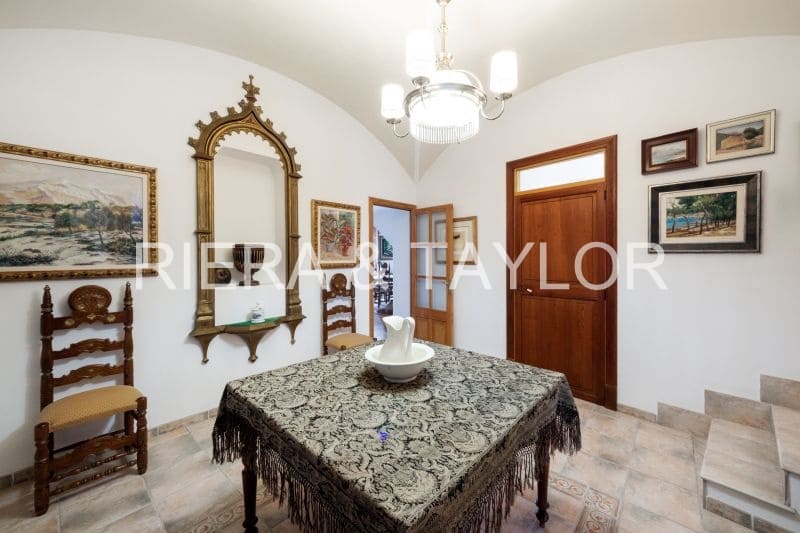 5 soveværelse Byhus til salg i Muro - € 1.500.000 (Ref: 7203282)