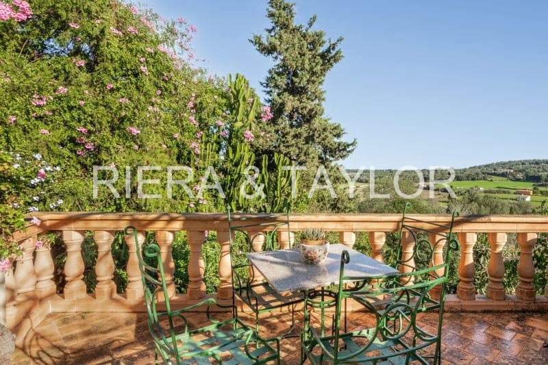 5 soveværelse Byhus til salg i Muro - € 1.500.000 (Ref: 7203282)