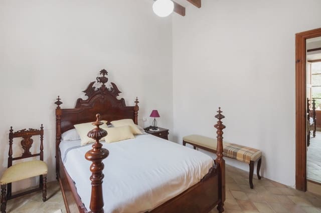 5 soveværelse Byhus til salg i Muro - € 1.500.000 (Ref: 7203282)