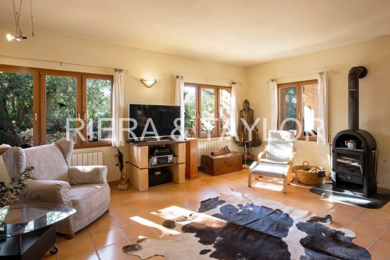 3 bedroom Finca/Country House for sale in Portocristo / Port de Manacor - € 1,795,000 (Ref: 7364813)