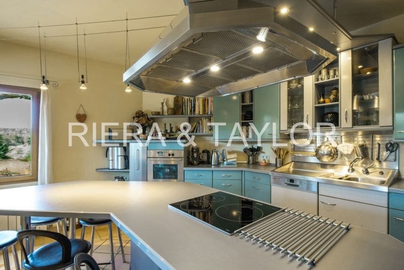 3 bedroom Finca/Country House for sale in Portocristo / Port de Manacor - € 1,795,000 (Ref: 7364813)