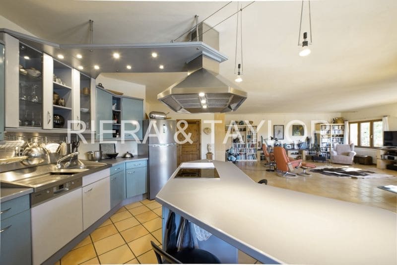 3 bedroom Finca/Country House for sale in Portocristo / Port de Manacor - € 1,795,000 (Ref: 7364813)