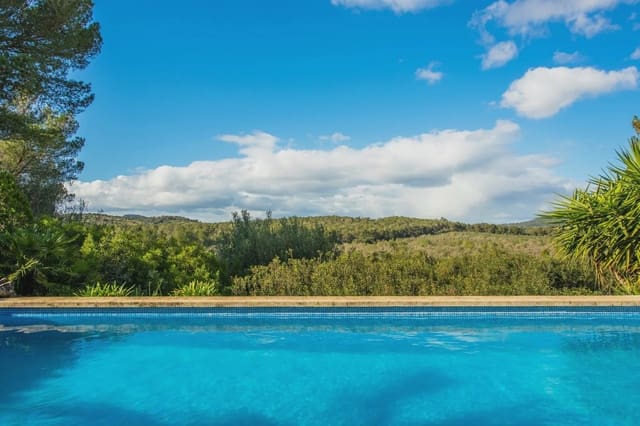 3 sypialnia Finka/Dom wiejski na sprzedaż w Portocristo / Port de Manacor, Manacor z basenem garażem - 1 695 000 € (Ref: 7364813)