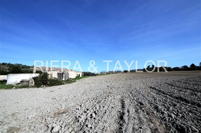 Finca/Landhuis te koop in Sant Joan - € 210.000 (Ref: 7385437)